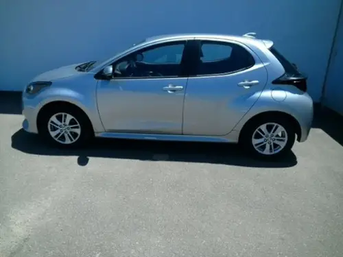 YARIS YARIS